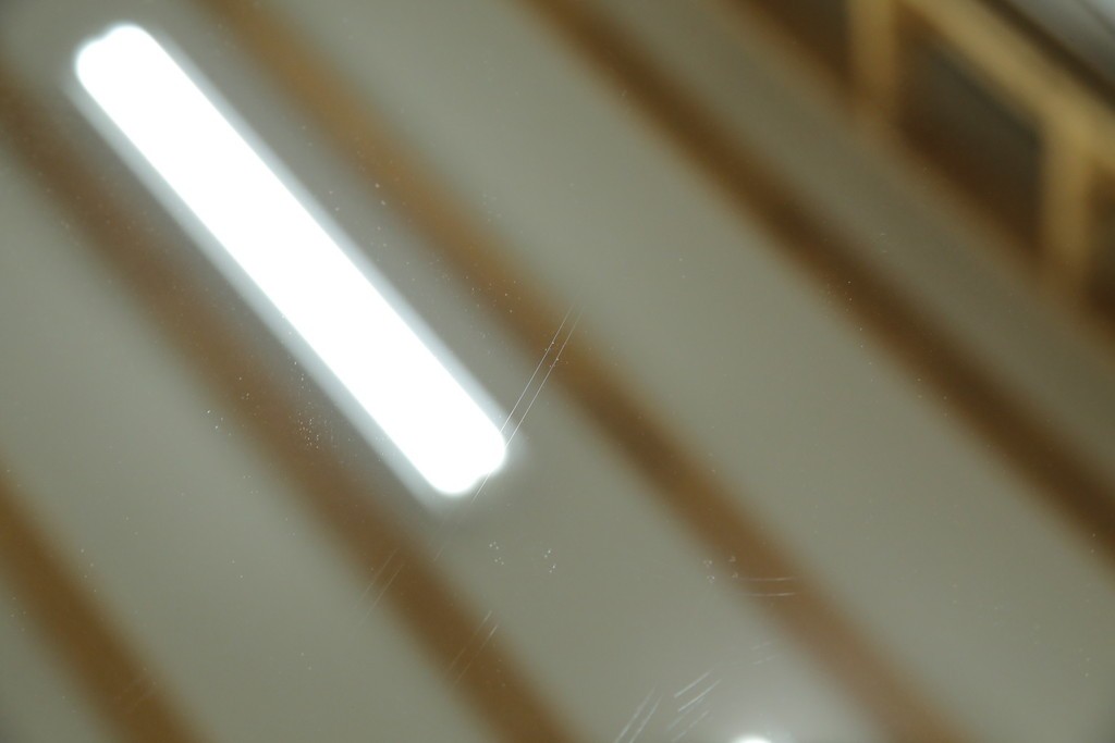 中古　松本民芸家具　シックな佇まいが魅力的なA型置き鏡　定価約14万3千円　(R-076589)