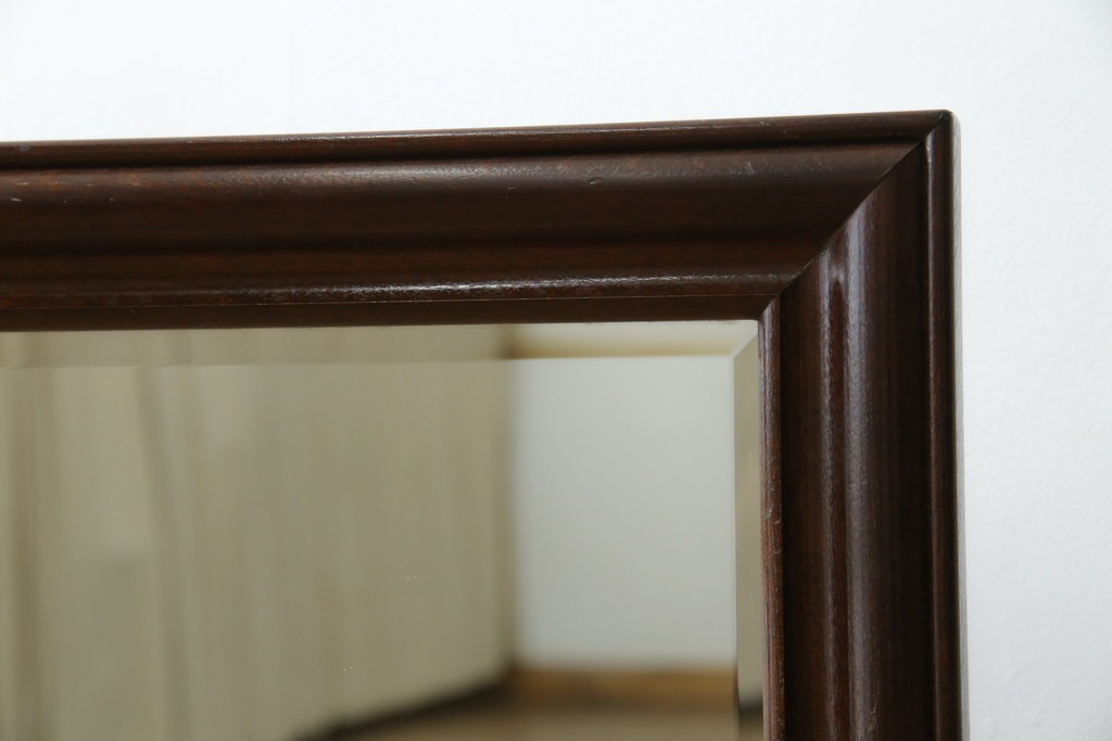 中古　松本民芸家具　シックな佇まいが魅力的なA型置き鏡　定価約14万3千円　(R-076589)