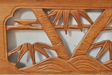 アンティーク建具　和の空間を演出する松と竹デザインの彫刻欄間1枚(明り取り、明かり取り、ランマ)(R-076600)