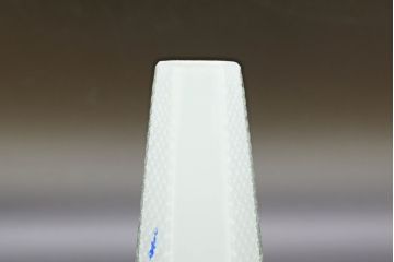 昭和レトロ　戦前　大正　置くだけでお部屋のアクセントになる古いマーブルガラス花瓶2個セット(六角、一輪挿し、花入、花器、硝子)(R-076605)