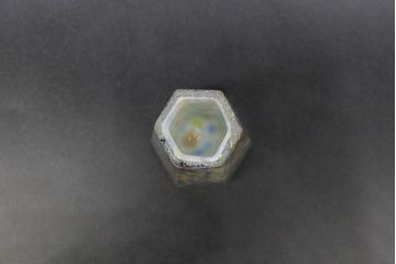 昭和レトロ　戦前　大正　置くだけでお部屋のアクセントになる古いマーブルガラス花瓶2個セット(六角、一輪挿し、花入、花器、硝子)(R-076605)