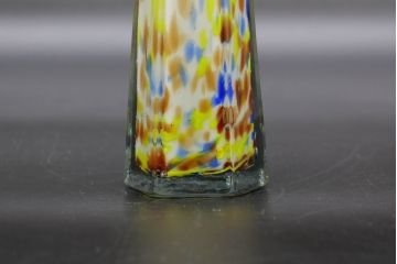 昭和レトロ　戦前　大正　置くだけでお部屋のアクセントになる古いマーブルガラス花瓶2個セット(六角、一輪挿し、花入、花器、硝子)(R-076606)