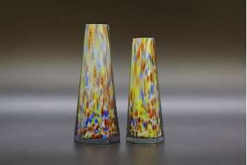 昭和レトロ　戦前　大正　置くだけでお部屋のアクセントになる古いマーブルガラス花瓶2個セット(六角、一輪挿し、花入、花器、硝子)(R-076607)