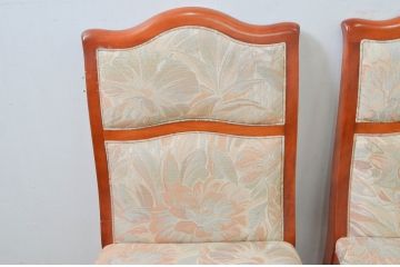 中古　横浜ダニエル(daniel)　LD(エルディー)シリーズ　A-543　品のある佇まいが素敵なチェア2脚セット(ダイニングチェア、椅子、バラ売り可能)(定価2脚で約50万円)(R-076628)
