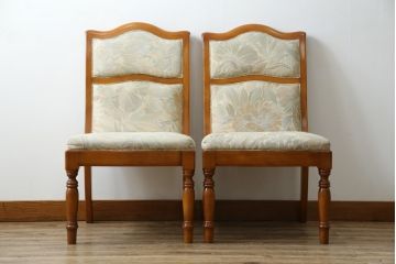 中古　横浜ダニエル(daniel)　LD(エルディー)シリーズ　A-543　品のある佇まいが素敵なチェア2脚セット(ダイニングチェア、椅子、バラ売り可能)(定価2脚で約50万円)(R-076628)