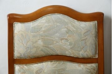 中古　横浜ダニエル(daniel)　LD(エルディー)シリーズ　A-543　品のある佇まいが素敵なチェア2脚セット(ダイニングチェア、椅子、バラ売り可能)(定価2脚で約50万円)(R-076628)