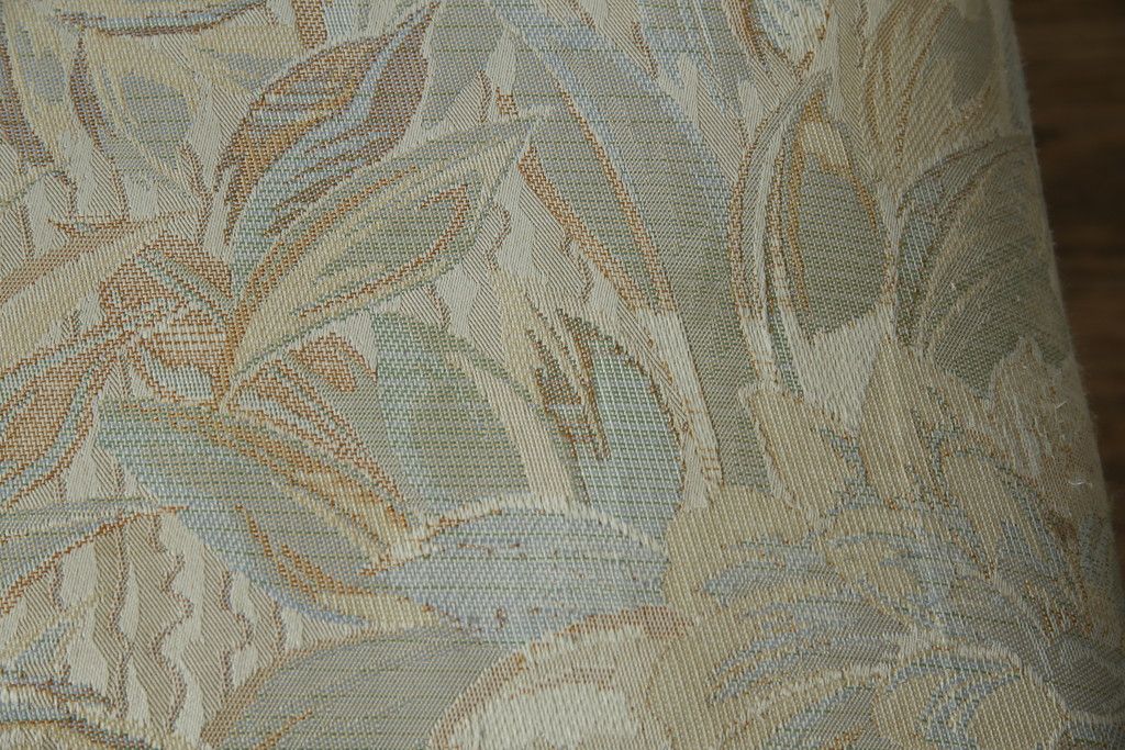 中古　横浜ダニエル(daniel)　LD(エルディー)シリーズ　A-543　品のある佇まいが素敵なチェア2脚セット(ダイニングチェア、椅子、バラ売り可能)(定価2脚で約50万円)(R-076628)