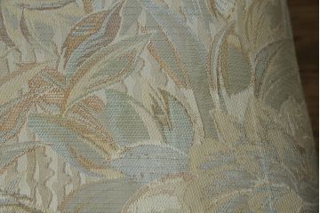 中古　横浜ダニエル(daniel)　LD(エルディー)シリーズ　A-543　品のある佇まいが素敵なチェア2脚セット(ダイニングチェア、椅子、バラ売り可能)(定価2脚で約50万円)(R-076628)