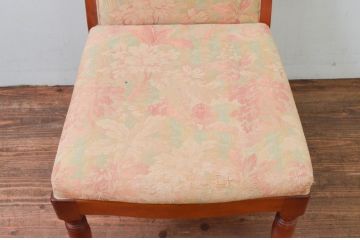 中古　横浜ダニエル(daniel)　LD(エルディー)シリーズ　A-543　品のある佇まいが素敵なチェア(ダイニングチェア、椅子)(定価約25万円)(R-076629)