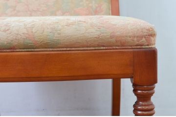 中古　横浜ダニエル(daniel)　LD(エルディー)シリーズ　A-543　品のある佇まいが素敵なチェア(ダイニングチェア、椅子)(定価約25万円)(R-076629)