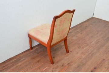 中古　横浜ダニエル(daniel)　LD(エルディー)シリーズ　A-543　品のある佇まいが素敵なチェア(ダイニングチェア、椅子)(定価約25万円)(R-076629)