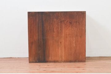 和製アンティーク　上手物!!　前面欅(ケヤキ)材　ゆらゆらガラス　杢目と色味が美しいシンプルな収納棚(サイドキャビネット、ガラス戸棚、ガラスケース、食器棚、収納棚、ブックケース、本箱)(R-076636)