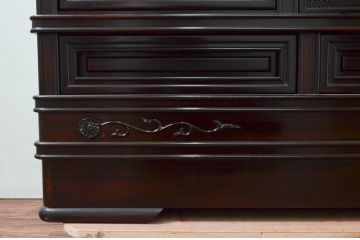 和製ビンテージ　未使用　展示品　黒檀(黒タン、コクタン、唐木)材　艶のある落ち着いた木の色味と重厚な佇まいが魅力的なサイドボード(収納棚、戸棚、飾り棚、サイドキャビネット、ヴィンテージ)(R-076644)