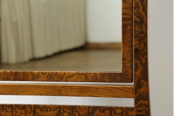 和製アンティーク　指物工芸家具　透かし彫り入り　タモ材の力強い杢目が目を惹く姿見　(R-076651)