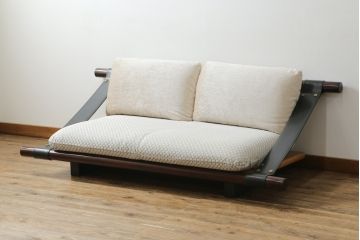 中古　大塚家具購入　モリシゲ(MORISHIGE/森繁)　ユニークなデザインが空間のアクセントになる2人掛けソファ(二人掛け、2P)(R-076655)