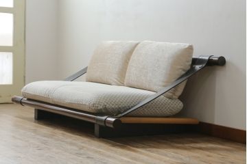 中古　大塚家具購入　モリシゲ(MORISHIGE/森繁)　ユニークなデザインが空間のアクセントになる2人掛けソファ(二人掛け、2P)(R-076655)