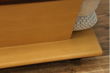 中古　大塚家具購入　モリシゲ(MORISHIGE/森繁)　ユニークなデザインが空間のアクセントになる2人掛けソファ(二人掛け、2P)(R-076655)