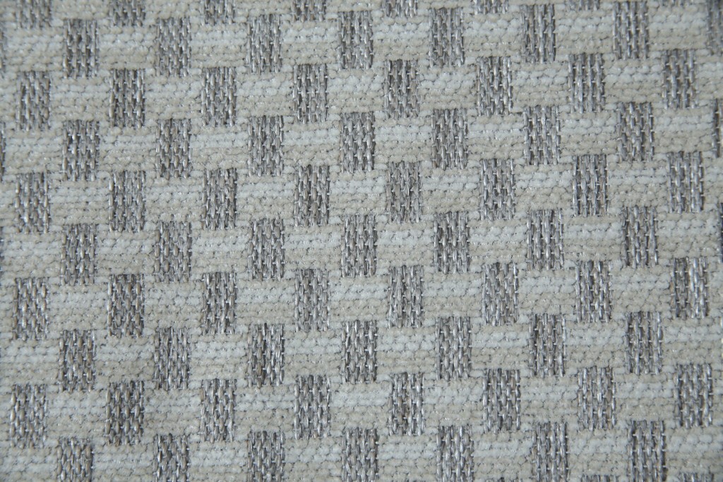 中古　大塚家具購入　モリシゲ(MORISHIGE/森繁)　ユニークなデザインが空間のアクセントになる2人掛けソファ　(R-076655)