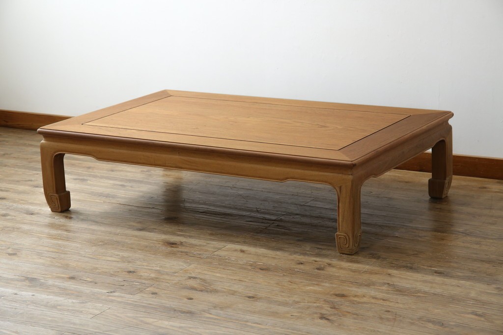 中古　伝統工芸品　大阪唐木指物　中澤唐木　尾崎作　花梨(カリン)材　和モダンな空間づくりにおすすめの座卓　(R-076657)