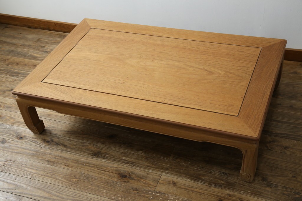 中古　伝統工芸品　大阪唐木指物　中澤唐木　尾崎作　花梨(カリン)材　和モダンな空間づくりにおすすめの座卓　(R-076657)