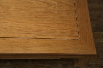 中古　伝統工芸品　大阪唐木指物　中澤唐木　尾崎作　花梨(カリン)材　和モダンな空間づくりにおすすめの座卓　(R-076657)