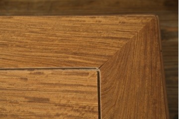 中古　伝統工芸品　大阪唐木指物　中澤唐木　尾崎作　花梨(カリン)材　和モダンな空間づくりにおすすめの座卓　(R-076657)