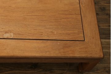 中古　伝統工芸品　大阪唐木指物　中澤唐木　尾崎作　ストリップド(剥離)仕上げ限定　花梨(カリン)材　和モダンな空間づくりにおすすめの座卓(ローテーブル、センターテーブル)(R-076657)