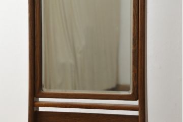 中古　美品　タモ材　落ち着きのある佇まいが魅力的な姿見(スタンドミラー、鏡)(R-076661)