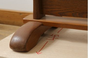 中古　美品　タモ材　落ち着きのある佇まいが魅力的な姿見(スタンドミラー、鏡)(R-076661)