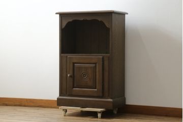 和製ビンテージ　神戸洋家具　オーク材　シックな佇まいが魅力的な彫刻入り電話台(サイドキャビネット、収納棚、戸棚、花台、飾り台、ヴィンテージ)(R-076663)