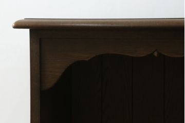和製ビンテージ　神戸洋家具　オーク材　シックな佇まいが魅力的な彫刻入り電話台(サイドキャビネット、収納棚、戸棚、花台、飾り台、ヴィンテージ)(R-076663)