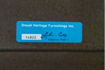中古　美品　DREXEL HERITAGE(ドレクセルヘリテイジ)　クラシカルな雰囲気漂う猫脚デスク(机、ワークデスク、コンソールテーブル、在宅用、在宅ワーク用)(R-076668)