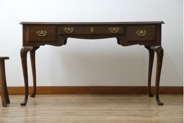 中古　美品　DREXEL HERITAGE(ドレクセルヘリテイジ)　クラシカルな雰囲気漂う猫脚デスク　(R-076668)