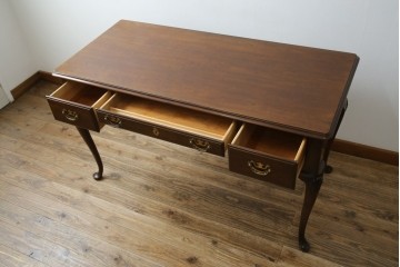 中古　美品　DREXEL HERITAGE(ドレクセルヘリテイジ)　クラシカルな雰囲気漂う猫脚デスク　(R-076668)