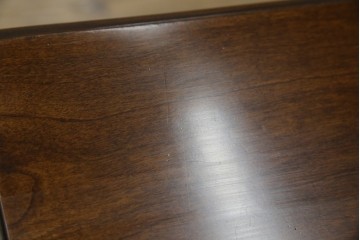 中古　美品　DREXEL HERITAGE(ドレクセルヘリテイジ)　クラシカルな雰囲気漂う猫脚デスク　(R-076668)