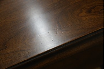 中古　美品　DREXEL HERITAGE(ドレクセルヘリテイジ)　クラシカルな雰囲気漂う猫脚デスク　(R-076668)