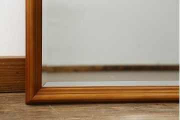 中古　美品　横浜ダニエル(daniel)　Etranger(エトランジェ)　E-404　シンプルながらも気品漂うウォールミラー(壁掛け鏡、吊鏡)(R-076673)
