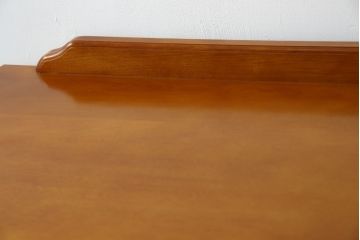 中古　美品　横浜クラシック家具　ダニエル(Daniel)　Etranger(エトランジェ)　E-111　温かみのある色合いと品のある佇まいが魅力の横長チェスト(サイドボード、引き出し)(定価約80万円)(R-076674)