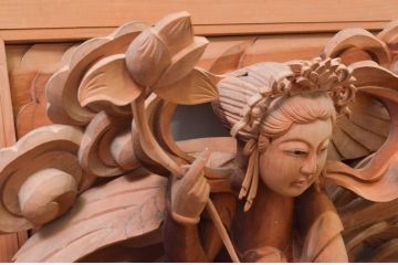 アンティーク建具　立体感のある彫刻が立派な寺社仏閣の欄間1枚(明り取り、明かり取り、ランマ)(R-076684)