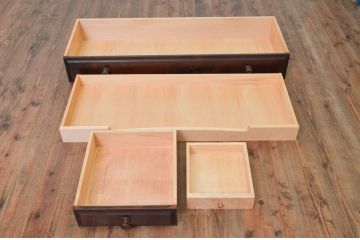 中古　北海道民芸家具　和洋どちらのお部屋にも馴染みやすいタンス(衣装箪笥、収納箪笥、着物箪笥、和タンス、引き出し)(R-076686)