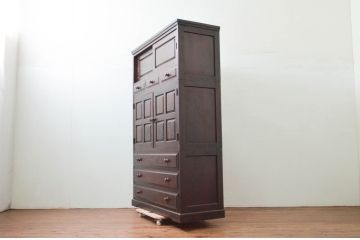 中古　北海道民芸家具　和洋どちらのお部屋にも馴染みやすいタンス(衣装箪笥、収納箪笥、着物箪笥、和タンス、引き出し)(R-076686)