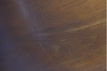 和製ヴィンテージ　飛騨産業　キツツキマーク　カントリースタイルの空間作りにおすすめのダイニングチェア4脚セット　(R-076689)