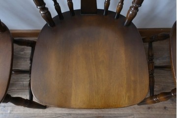 和製ヴィンテージ　飛騨産業　キツツキマーク　カントリースタイルの空間作りにおすすめのダイニングチェア4脚セット　(R-076689)