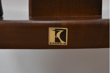 和製ヴィンテージ　飛騨産業　キツツキマーク　カントリースタイルの空間作りにおすすめのダイニングチェア4脚セット　(R-076689)