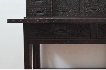 和製ビンテージ　希少な古い時代の軽井沢彫りデスクとスツールのセット(ワークデスク、机、椅子、イス、板座チェア、在宅用、在宅ワーク用)(R-076694)