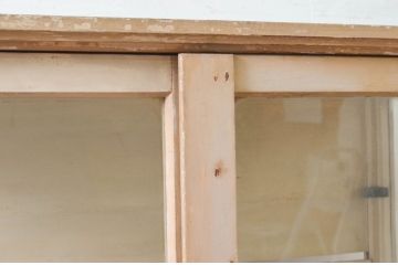 和製アンティーク　希少!!　脚先が鉄製の珍しいケビントガラスケース(ショーケース、飾り棚、陳列棚、収納棚、戸棚、デンタルケース、デンタルキャビネット)(R-076699)