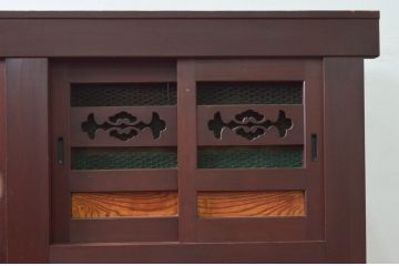 和製アンティーク　美品!!　木目も美しい丸桟引き戸の近江水屋箪笥サイドボード(収納棚、戸棚、食器棚、サイドキャビネット)(R-076701)