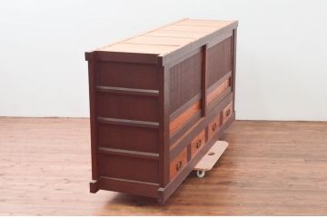 和製アンティーク　美品!!　木目も美しい丸桟引き戸の近江水屋箪笥サイドボード(収納棚、戸棚、食器棚、サイドキャビネット)(R-076702)
