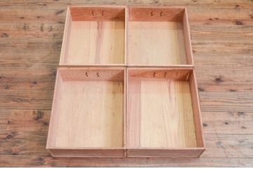 和製アンティーク　美品!!　木目も美しい丸桟引き戸の近江水屋箪笥サイドボード(収納棚、戸棚、食器棚、サイドキャビネット)(R-076702)