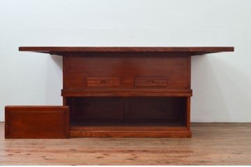 中古　未使用展示品　民芸家具　楡(ニレ)材　2way　ぬくもり感じる鮮やかな木色が素敵な収納付き囲炉裏テーブル(関西火鉢、長火鉢、木製火鉢、2人掛け、4人掛け、ダイニングテーブル、食卓、座卓、ローテーブル、センターテーブル、リビングテーブル)(R-076703)